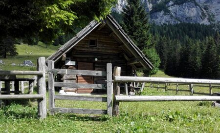 darilni_paketi_koca_na_grohotu_1-2-1024x621-1024x621