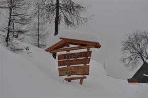 Dostava pošte na najvišje solčavske kmetije